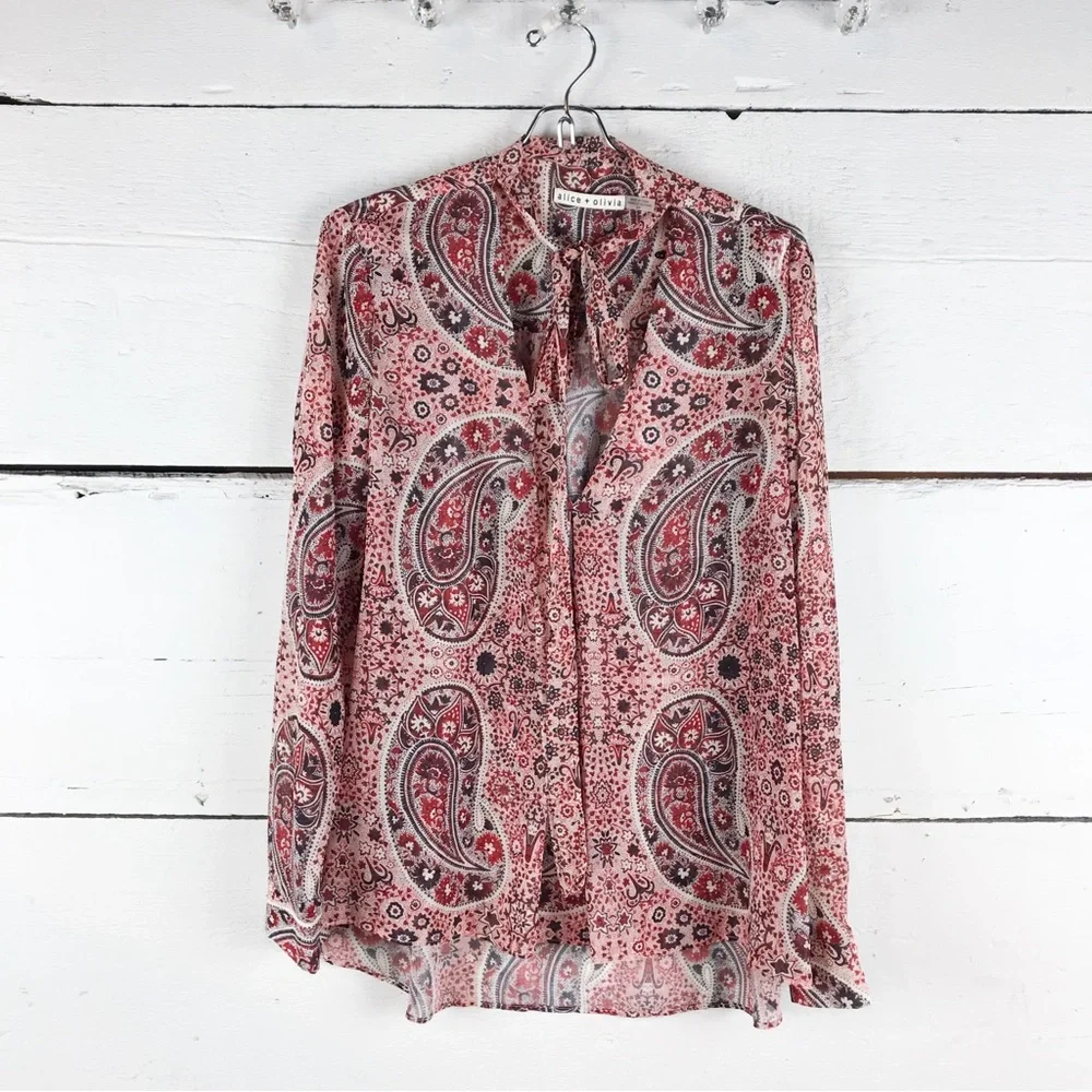 Alice and Olivia Anabel Tie Front Blouse Paisley Print, Size Small - Picture 4 of 9